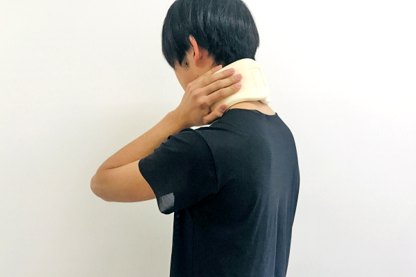 外傷性頚部症候群